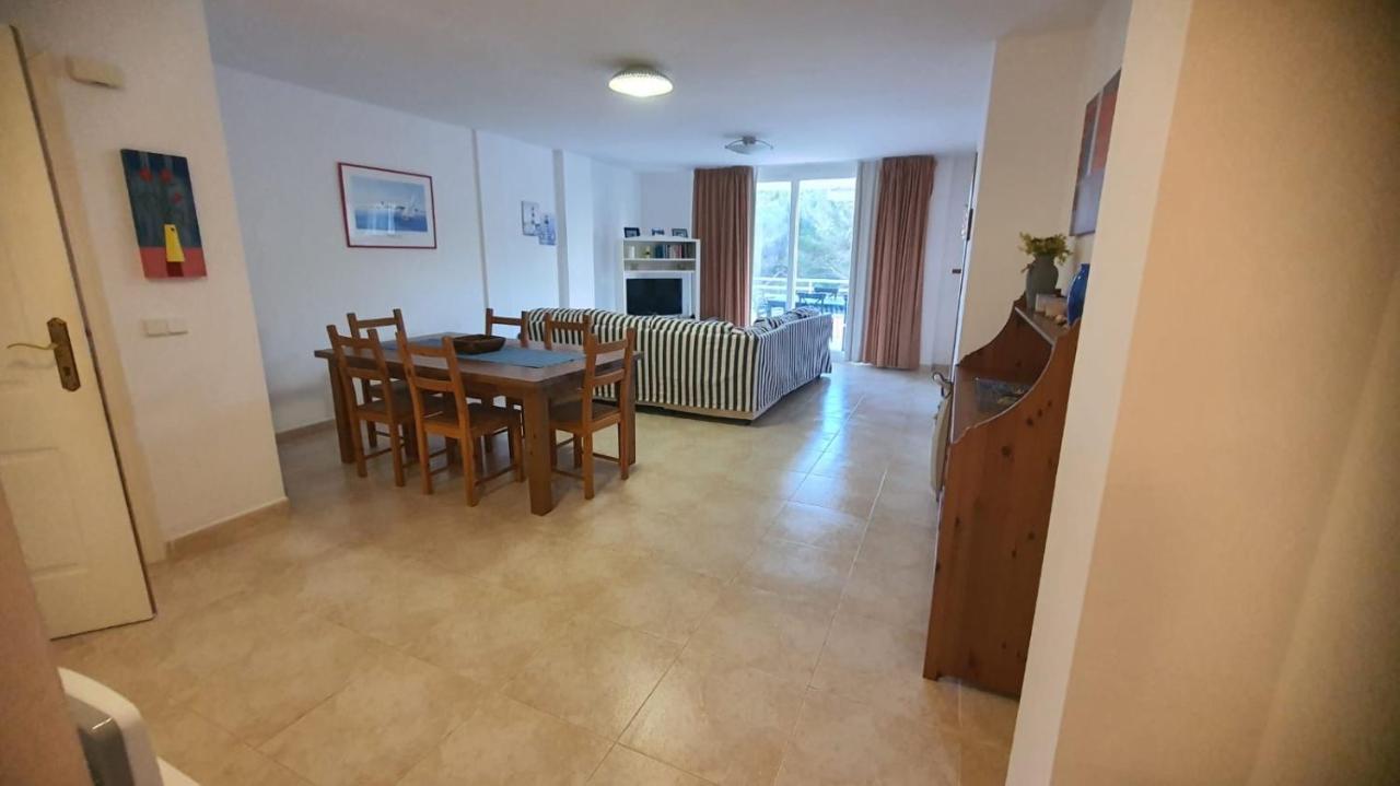 Beautiful With Sea View And Great Pool Apartment Portocolom (Mallorca)